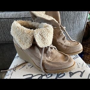 Women’s BKE boots